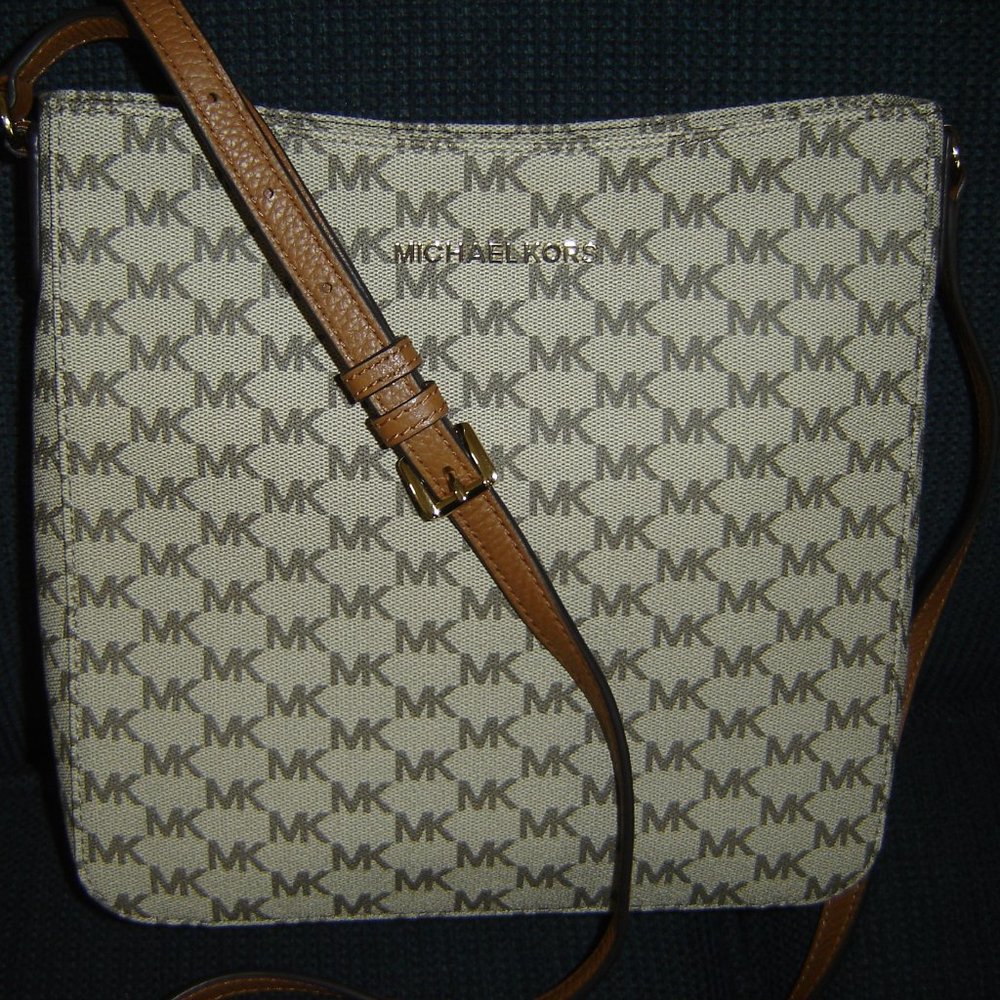 Michael Kors Cross Body Messenger Bag - NWT